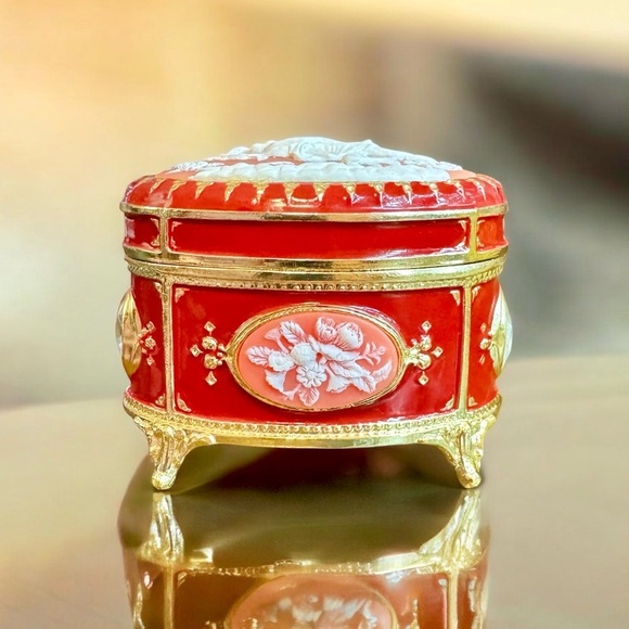 Vintage Sankyo Japan Music Jewelry Box - Picture 9 of 15